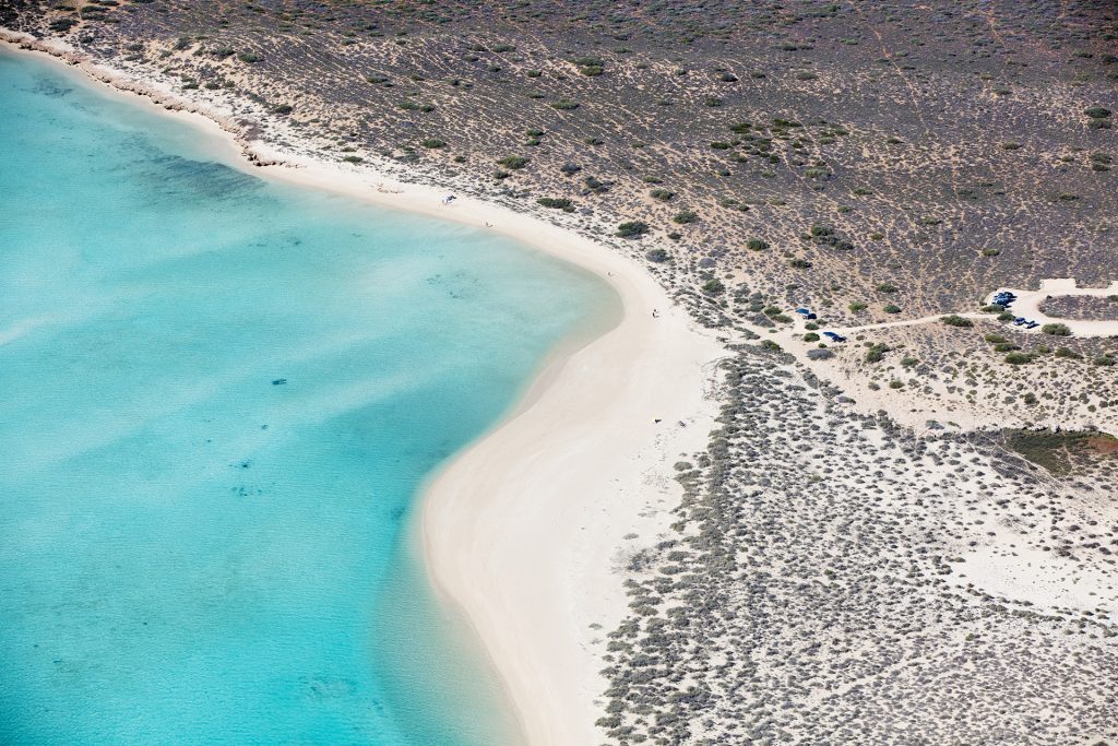 Aerial view of Turquoise Bay, Cape Range National Park. Photo credit: Tourism Western Australia